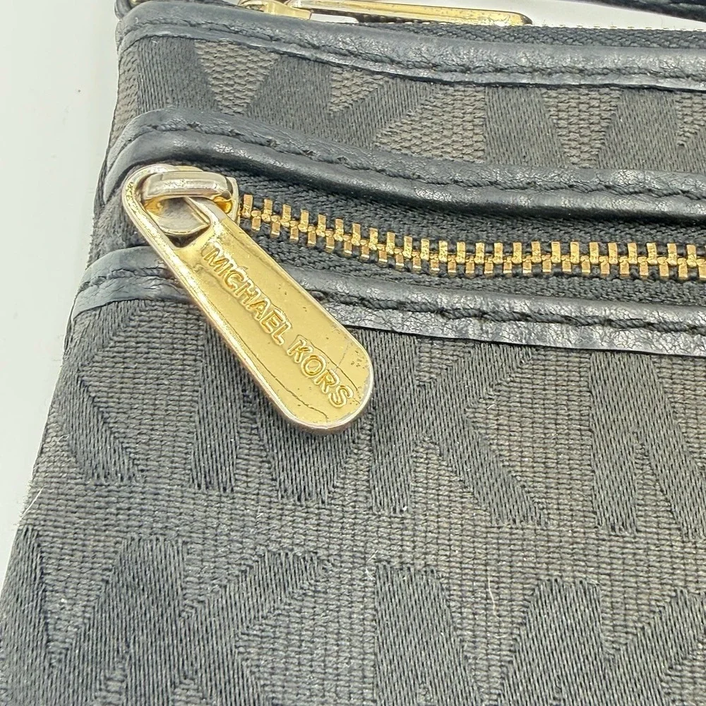 Michael Kors Jet Set Large Wristlet - Black Signature MK‎ Monogram Jacquard
